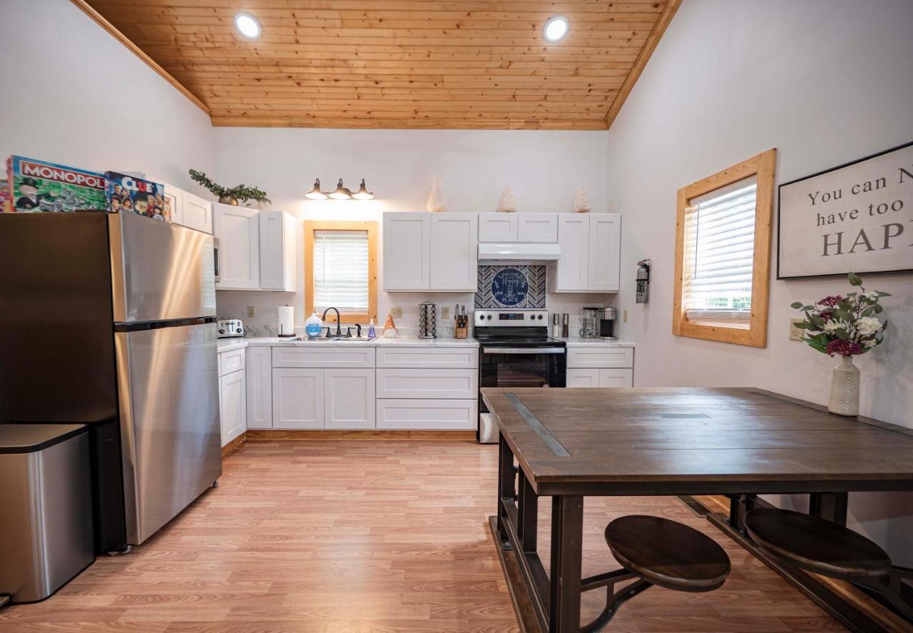 Smithville Light And Bright Cabin Close To Pates Ford Marina מראה חיצוני תמונה