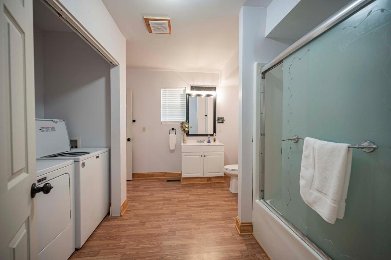 Smithville Light And Bright Cabin Close To Pates Ford Marina מראה חיצוני תמונה
